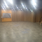 로비의 전경입니다.